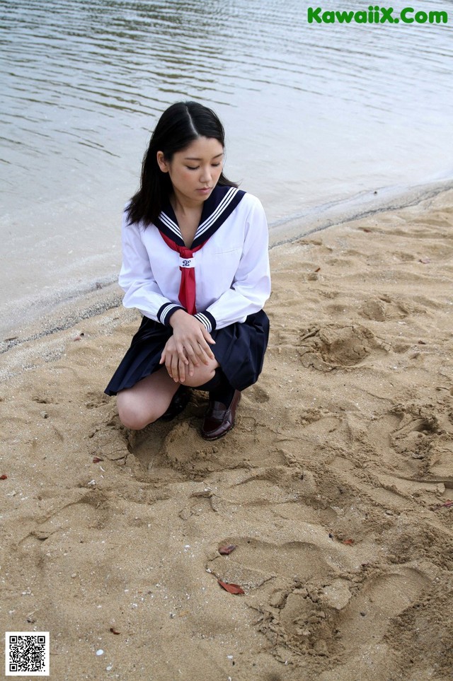 Honoka Ayukawa - Girlsteen Two Noys No.53c013
