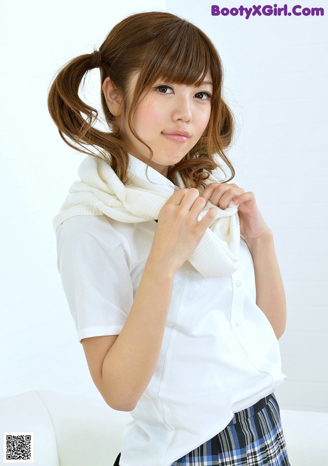 Chitose Shinjyo - Brazzres Busting Nuts No.59f559