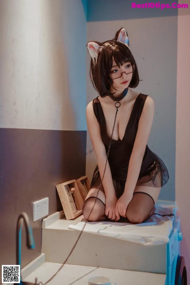 Coser@yuuhui玉汇 No.001: 猫猫头黑裙子 (10 photos) No.0767ef